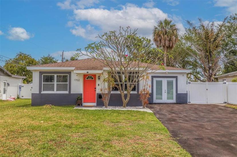 Picture of 1702 Bayou Grande Boulevard Ne, St Petersburg FL 33703