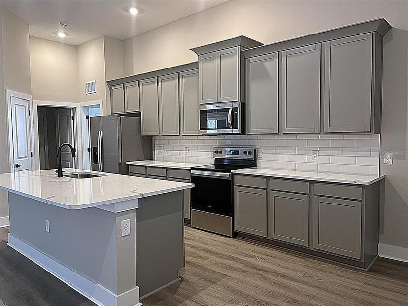 Picture of 5025 White Avenue, Port Charlotte FL 33981