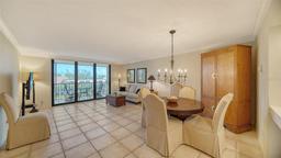 Picture of 2045 Gulf Of Mexico Drive Unit M1-303, Longboat Key, FL 34228