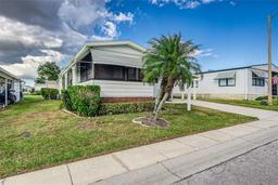 Picture of 2211 Harbor Town Lane, Lakeland, FL 33810