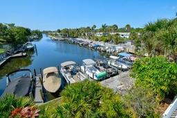 Picture of 2609 Riverbluff Parkway Unit 146, Sarasota, FL 34231