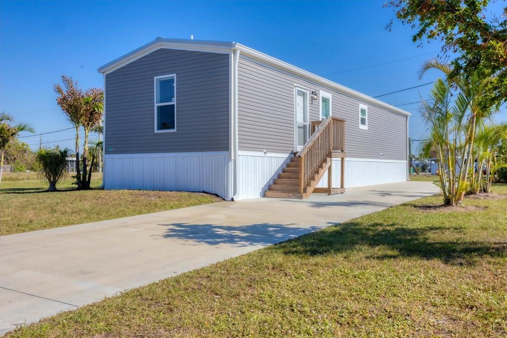 Picture of 1433 Seagull Drive, Englewood, FL 34224