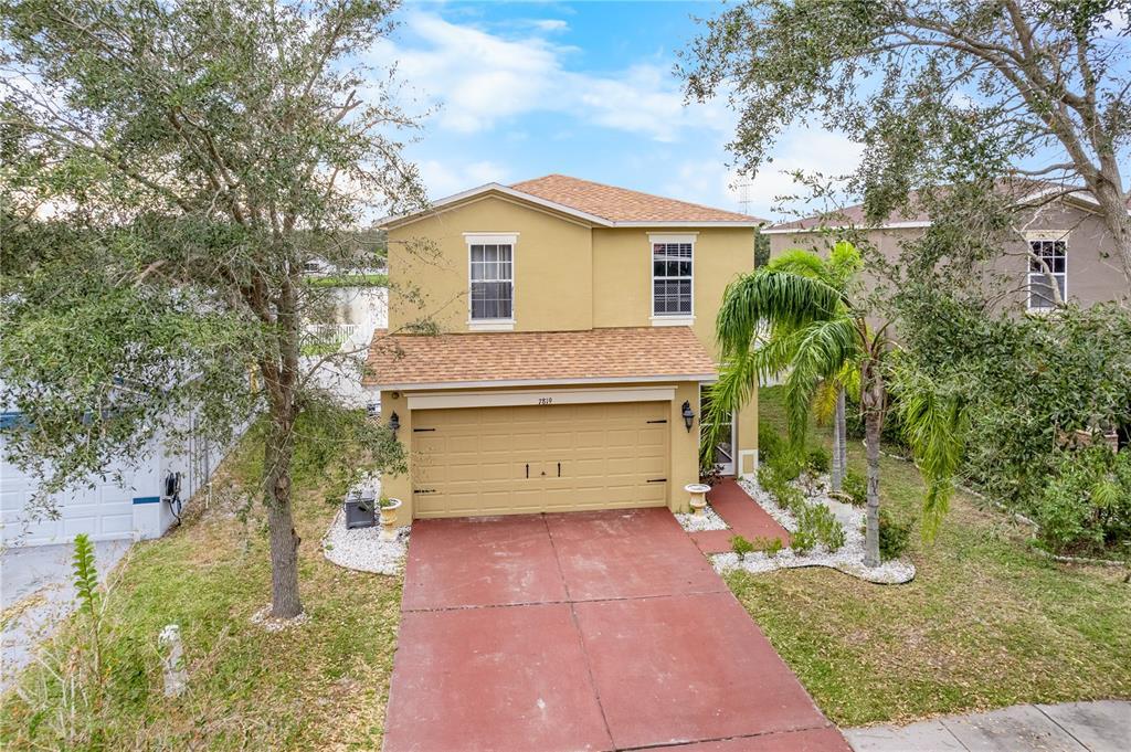 Picture of 7819 Carriage Pointe Drive, Gibsonton, FL 33534