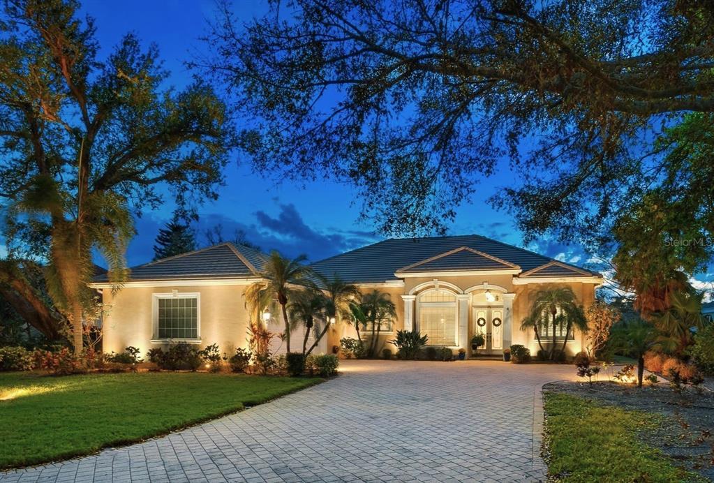 Picture of 4 Dominica Drive, Englewood, FL 34223