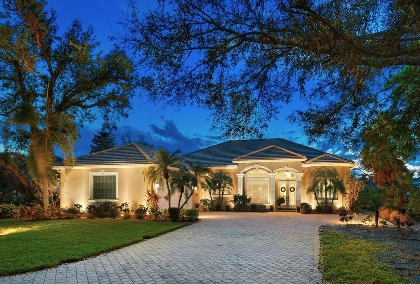 Picture of 4 Dominica Drive, Englewood FL 34223
