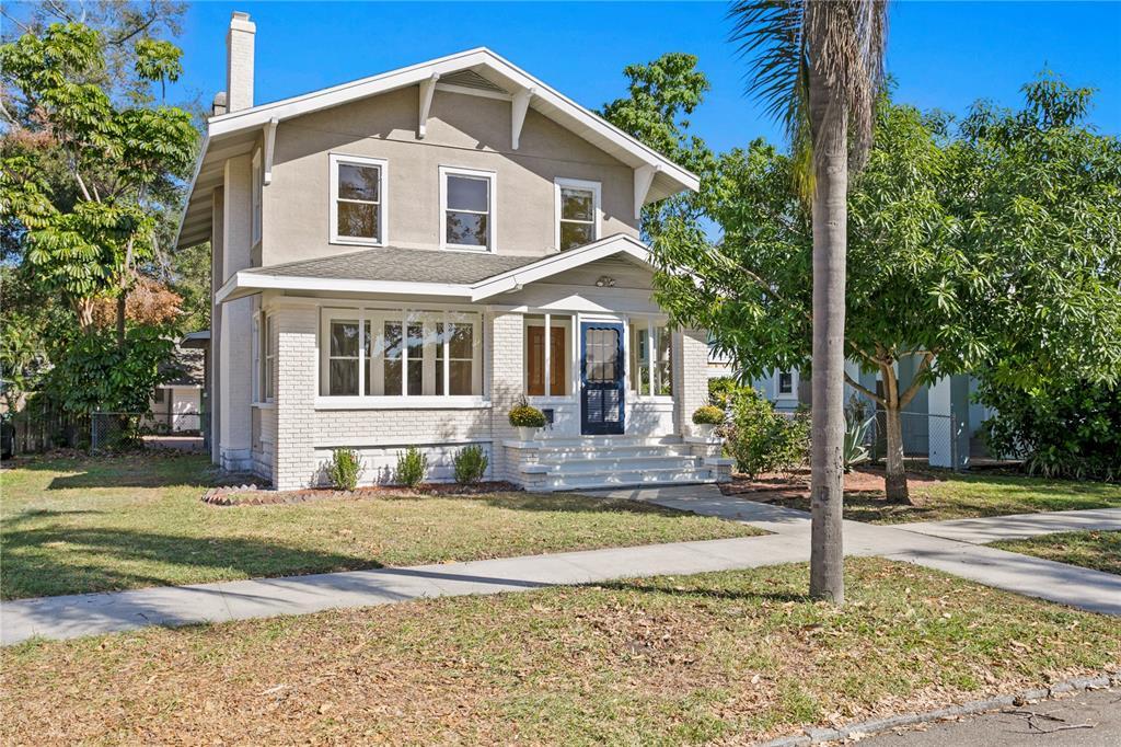Picture of 1045 17Th Avenue N, St Petersburg, FL 33704
