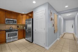 Picture of 7662 Whisper Way Unit 402, Reunion, FL 34747