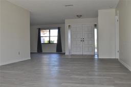 Picture of 721 Elkhorn Road, Sun City Center, FL 33573
