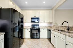 Picture of 20391 Lagente Circle, Venice, FL 34293