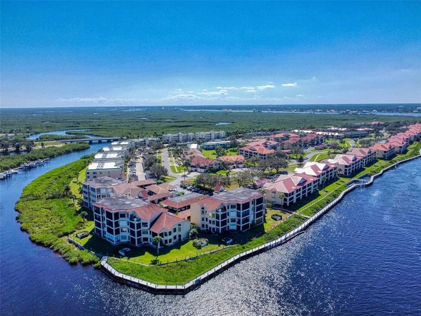 Picture of 452 Bouchelle Drive Unit 303, New Smyrna Beach FL 32169