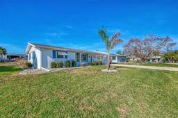 Picture of 105 Crestview Drive, Englewood, FL 34223
