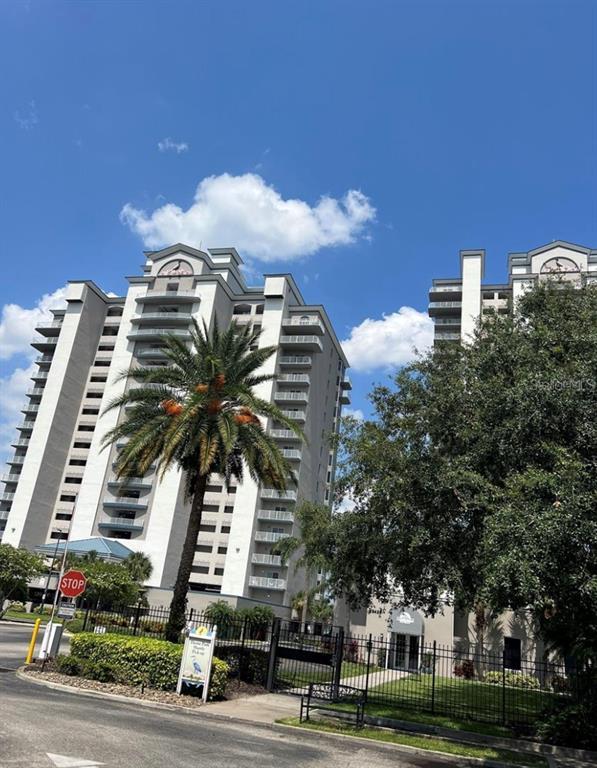 Picture of 13415 Blue Heron Beach Drive Unit 106, Orlando FL 32821