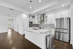 Picture of 805 Molly Circle, Sarasota, FL 34232