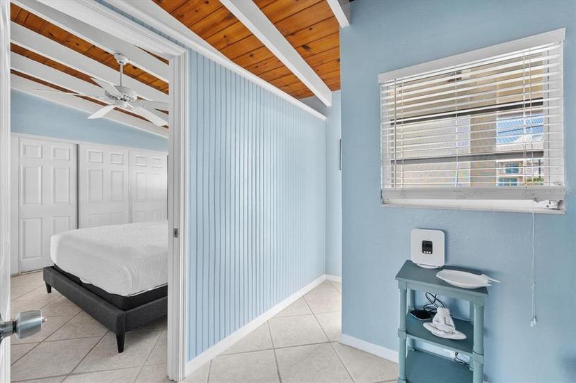 Picture of 6006 Midnight Pass Road Unit 8, Sarasota FL 34242
