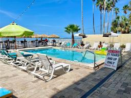 Picture of 1420 Bayshore Boulevard Unit 403, Dunedin, FL 34698