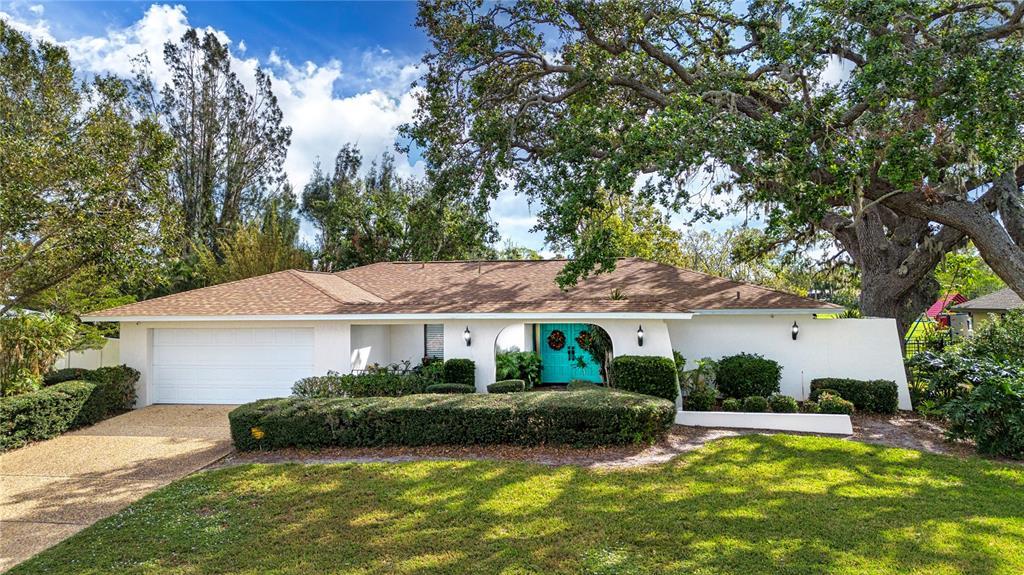 Picture of 2121 Tanglewood Drive, Sarasota, FL 34239