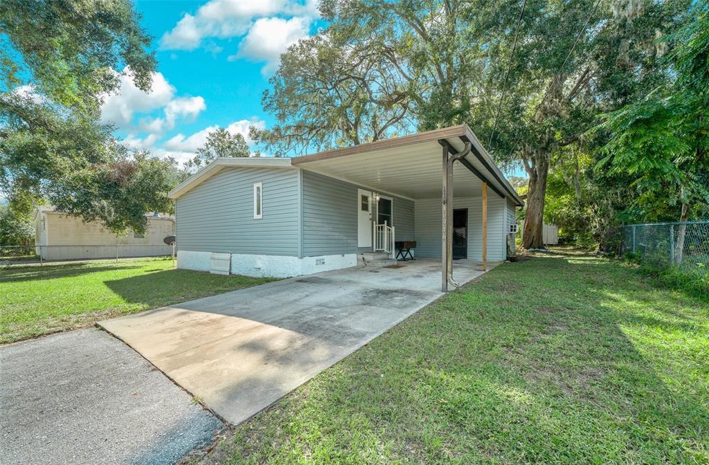 Picture of 16940 SE 101St Court Road, Summerfield, FL 34491
