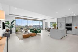Picture of 1581 Gulf Of Mexico Drive Unit 407, Longboat Key, FL 34228