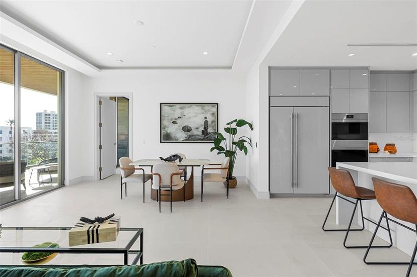 Picture of 1581 Gulf Of Mexico Drive Unit 407, Longboat Key FL 34228