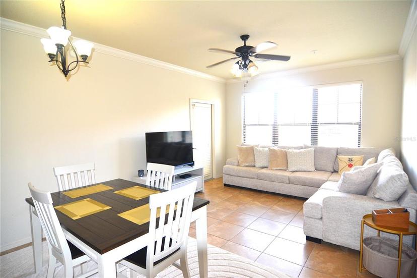 Picture of 910 Charo Parkway Unit 332, Davenport FL 33897