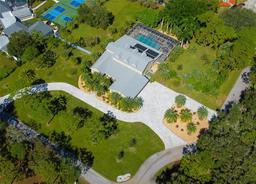 Picture of 2420 Kent Place, Clearwater, FL 33764