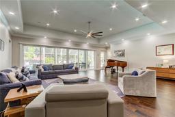 Picture of 2420 Kent Place, Clearwater, FL 33764