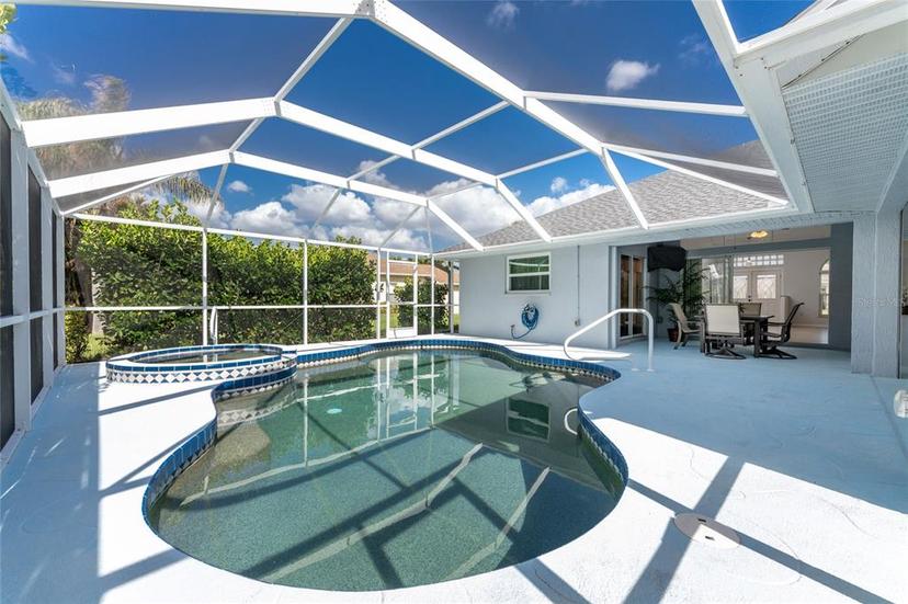 Picture of 110 Abercrombie Avenue, Englewood FL 34223
