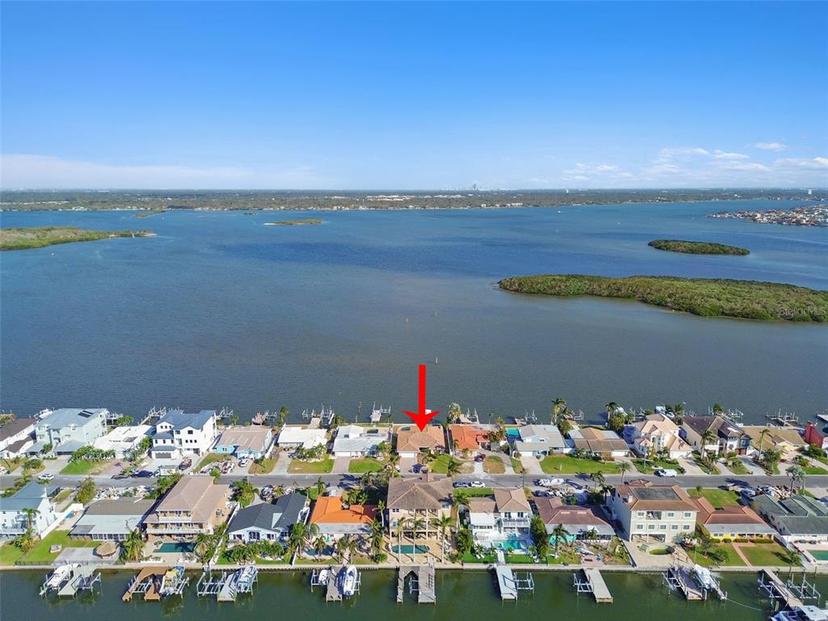 Picture of 529 Johns Pass Avenue, Madeira Beach FL 33708