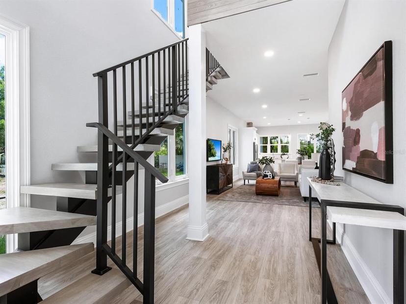 Picture of 2415 Floyd Street, Sarasota FL 34239