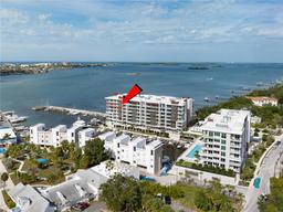 Picture of 920 N Osceola Avenue Unit 707, Clearwater, FL 33755