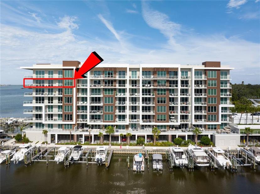 Picture of 920 N Osceola Avenue Unit 707, Clearwater FL 33755