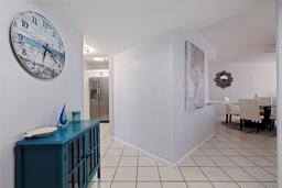Picture of 5281 Isla Key Boulevard S Unit 206, St Petersburg, FL 33715