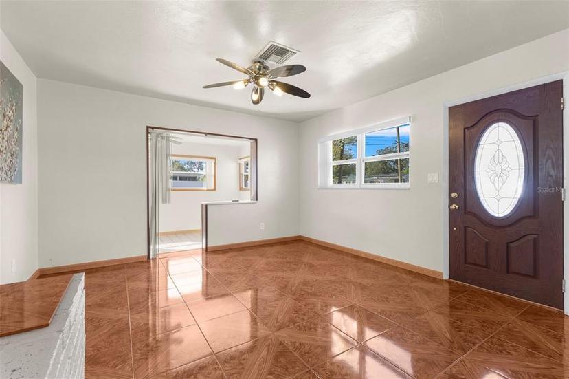 Picture of 7695 17Th Way N, St Petersburg FL 33702