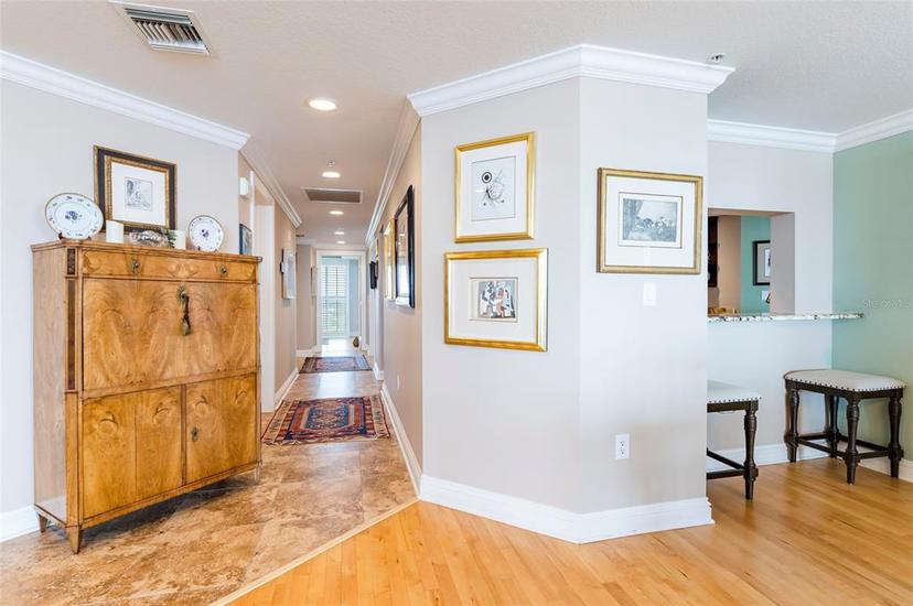 Picture of 3507 Bayshore Boulevard Unit 1003, Tampa FL 33629
