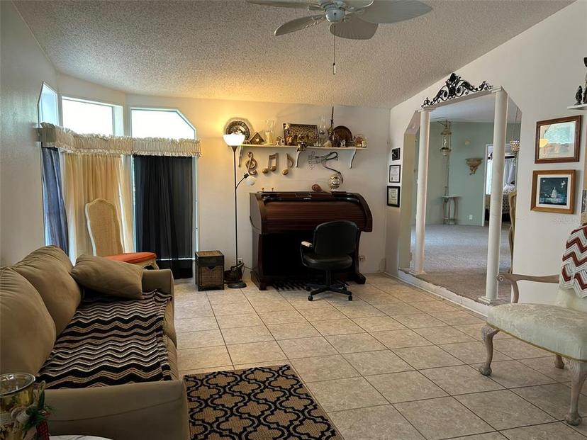 Picture of 16150 Brookridge Boulevard, Brooksville FL 34613