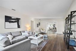 Picture of 5818 18Th Avenue S, Gulfport, FL 33707