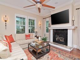 Picture of 3106 W Bay Villa Avenue, Tampa, FL 33611