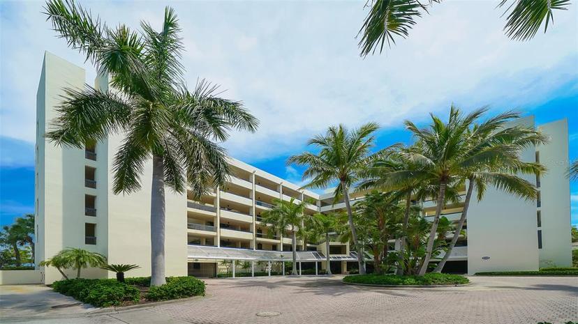 Picture of 1930 Harbourside Drive Unit 145, Longboat Key FL 34228