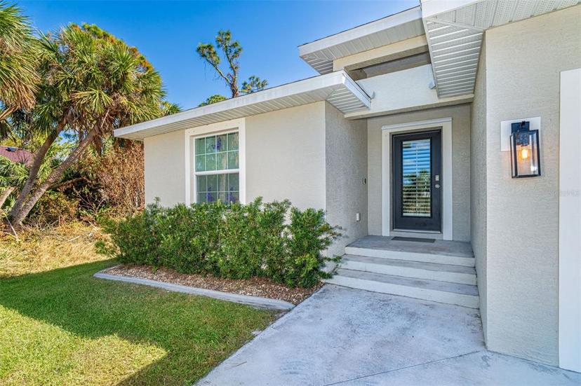 Picture of 152 Apollo Drive, Rotonda West FL 33947