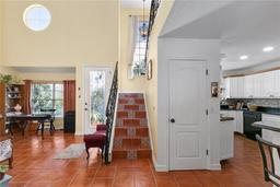 Picture of 1405 Hilltop Drive, Mount Dora, FL 32757