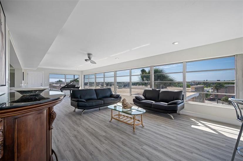 Picture of 6363 Gulf Winds Drive Unit 437, St Pete Beach FL 33706