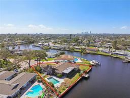 Picture of 5181 Horseshoe Place Ne, St Petersburg, FL 33703