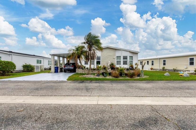 Picture of 472 Sharks Point, North Port FL 34287