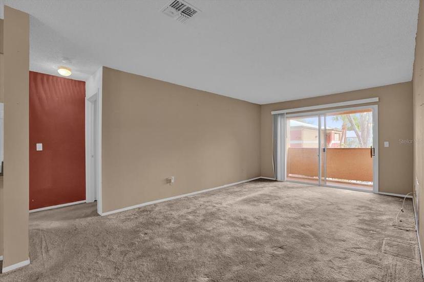 Picture of 604 Kenwick Circle Unit 202, Casselberry FL 32707