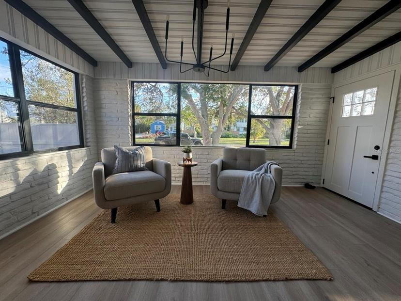 Picture of 321 42Nd Avenue S, St Petersburg FL 33705