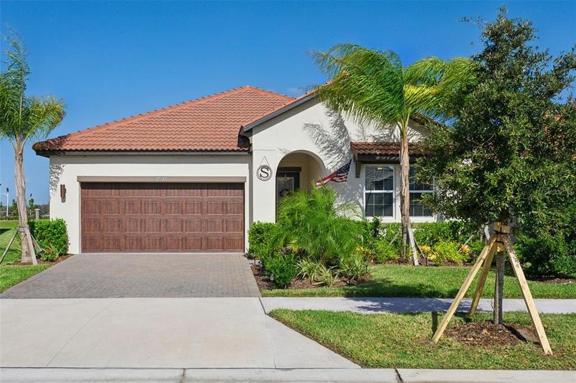 Picture of 17239 Star Banks Street, Wimauma FL 33598