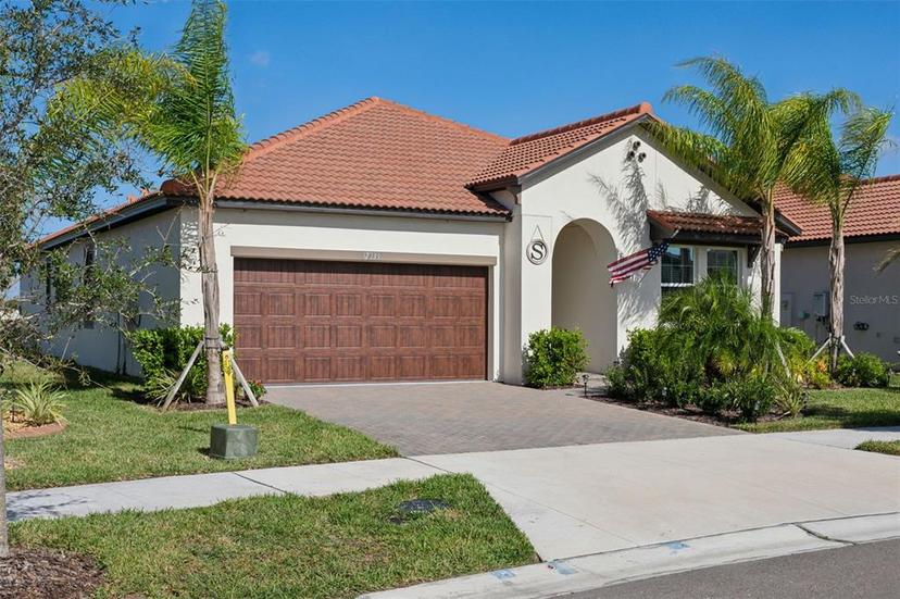 Picture of 17239 Star Banks Street, Wimauma FL 33598