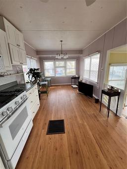 Picture of 68 4Th Avenue, Venice, FL 34285