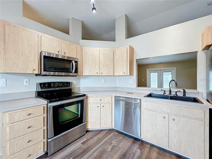 Picture of 7713 Manor Drive, Lakeland FL 33810