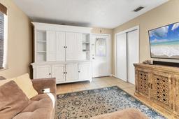 Picture of 1023 Lillian Street, Venice, FL 34285